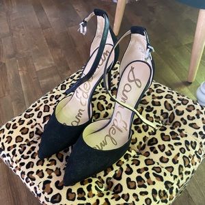 Sam Edelman Black Pumps
